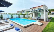 5* W Villas | Πευκοχώρι, Χαλκιδική