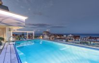 4* Diana Hotel – Χώρα, Ζάκυνθος ✦ 2 Ημέρες (1 Διανυκτέρευση) ✦ 2 άτομα ✦ 2 ✦ έως 31/12/2026 ✦ Κοντά σε Παραλία!