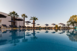 4* Mythic Summer Hotel – Παραλία Κατερίνης ✦ 3 Ημέρες (2 Διανυκτερεύσεις) ✦ 2 άτομα + 1 παιδί έως και 5 ετών ✦ 8 ✦ έως 20/10/2026 ✦ Κοντά στην παραλία!