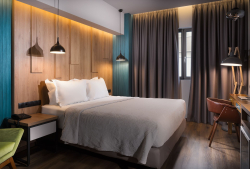 360 Degrees Pop Art Hotel – Αθήνα ✦ 2 Ημέρες (1 Διανυκτέρευση) ✦ 2 άτομα + 1 παιδί έως 2 ετών ✦ 2 ✦ έως 31/12/2025 ✦ Στο κέντρο της πόλης!