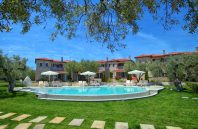 Kassandra Villas – Πολύχρονο, Χαλκιδική ✦ 3 Ημέρες (2 Διανυκτερεύσεις) ✦ 6 άτομα ✦ 1 ✦ έως 10/10/2026 ✦ Κοντά σε παραλία!