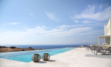 4* Aplai Dome – Οία, Σαντορίνη ✦ 2 Ημέρες (1 Διανυκτέρευση) ✦ 2 άτομα ✦ 2 ✦ έως 01/11/2026 ✦ Στο κέντρο της Οίας!