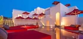 4* Art Hotel – Πύργος, Σαντορίνη ✦ 2 Ημέρες (1 Διανυκτέρευση) ✦ 2 άτομα ✦ 2 ✦ έως 01/11/2026 ✦ Υπέροχη Θέα!