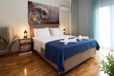 Blue Ark Stylish Athens – Αθήνα ✦ 3 Ημέρες (2 Διανυκτερεύσεις) ✦ 2 άτομα ✦ 1 ✦ έως 31/12/2026 ✦ Κοντά στο κέντρο της πόλης!