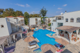 Esperides Hotel & Suites – Λιμένας, Θάσος ✦ 3 Ημέρες (2 Διανυκτερεύσεις) ✦ 2 άτομα ✦ 2 ✦ έως 29/09/2026 ✦ Κοντά στην παραλία!