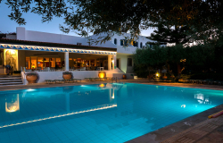 Villea Village – Ανάληψη, Σητεία ✦ -25% ✦ 2 Ημέρες (1 Διανυκτέρευση) ✦ 2 άτομα + 1 παιδί έως 1 έτους ✦ 18 ✦ 08/05/2026 έως 15/10/2026 ✦ Επιλέξτε 4 διανυκτερεύσεις και πληρώστε μόνο τις 3!