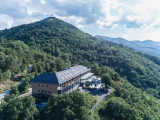 5* The Lynx | Mountain Resort – Φλώρινα ✦ 2 Ημέρες (1 Διανυκτέρευση) ✦ 2 άτομα + 1 παιδί έως και 11 ετών ✦ 2 ✦ έως 20/12/2026 ✦ Υπέροχη Τοποθεσία!