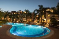 Okeanis Golden Resort – Κάτω Δαράτσο, Χανιά, Κρήτη ✦ 2 Ημέρες (1 Διανυκτέρευση) ✦ 2 άτομα + 1 παιδί έως 1 έτους ✦ 18 ✦ έως 25/10/2026 ✦ 300 μέτρα από την παραλία!