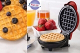 11.90€ Μίνι Βαφλιέρα για Βαφλάκια, με παραλαβή στο κατάστημα Magic Hole στην Αθήνα ή 14.90€ με πανελλαδική αποστολή. Φτιάξτε τις δικές σας βάφλες εύκολα, γρήγορα και οικονομικά!!