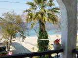 Captain Beach Boutique Apartments – Λιμένας, Θάσος ✦ 2 Ημέρες (1 Διανυκτέρευση) ✦ 2 άτομα + 1 παιδί έως 2 ετών ✦ 1 ✦ έως 30/12/2026 ✦ Μπροστά στην παραλία!