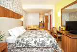 Leto Boutique Hotel – Αγρίνιο ✦ -15% ✦ 2 Ημέρες (1 Διανυκτέρευση) ✦ 2 άτομα + 1 παιδί έως 1 έτους ✦ 18 ✦ έως 31/03/2027 ✦ Επιλέξτε 6 διανυκτερεύσεις και πληρώστε μόνο τις 5!