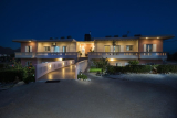 Skamagkas M. Apartments – Χανιά, Κρήτη ✦ 4 Ημέρες (3 Διανυκτερεύσεις) ✦ 2 άτομα + 1 παιδί έως 1 έτους ✦ 1 ✦ έως 01/12/2026 ✦ Υπέροχη Τοποθεσία!
