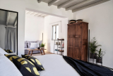 Boheme Houses – Παραλία Ελιά, Μύκονος ✦ 2 Ημέρες (1 Διανυκτέρευση) ✦ 2 άτομα ✦ 1 ✦ 01/05/2027 έως 31/10/2027 ✦ Κοντά στην παραλία!