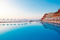 5* Louis Apostolata Island Resort – Σκάλα, Κεφαλονιά ✦ 4 Ημέρες (3 Διανυκτερεύσεις) ✦ 2 άτομα ✦ 22 ✦ 01/05/2026 έως 01/10/2026 ✦ Θαυμάσια Τοποθεσία!