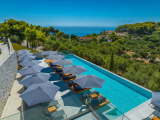 Myzith Luxury Suites – Κερί, Ζάκυνθος ✦ 2 Ημέρες (1 Διανυκτέρευση) ✦ 2 άτομα ✦ 2 ✦ έως 31/10/2026 ✦ Σε απόσταση 10’ με τα πόδια από την παραλία!