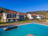 Captain’s Villas – Κατελειός, Κεφαλονιά ✦ 2 Ημέρες (1 Διανυκτέρευση) ✦ 5 άτομα ✦ 1 ✦ έως 31/10/2026 ✦ Θαυμάσια Τοποθεσία!