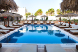 Villa Angira – Καμάρι, Σαντορίνη ✦ 2 Ημέρες (1 Διανυκτέρευση) ✦ 2 άτομα ✦ 2 ✦ έως 15/10/2026 ✦ Υπέροχη Τοποθεσία!