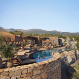 5* The Revery Luxury Suites & Tented Pavilions – Κίσσαμος, Χάνια ✦ 2 Ημέρες (1 Διανυκτέρευση) ✦ 2 άτομα ✦ 2 ✦ έως 31/10/2026 ✦ Υπέροχη Τοποθεσία!