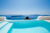 5* Kapari Natural Resort Santorini – Ημεροβίγλι, Σαντορίνη ✦ 2 Ημέρες (1 Διανυκτέρευση) ✦ 2 άτομα ✦ 2 ✦ έως 01/11/2026 ✦ Μοναδική θέα στην Καλντέρα!