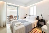 Naousa Center Living – Νάουσα, Πάρος ✦ 3 Ημέρες (2 Διανυκτερεύσεις) ✦ 2 άτομα + 1 παιδί έως 2 ετών ✦ 1 ✦ έως 18/10/2026 ✦ Στο κέντρο της Νάουσας!