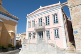 Villa Selena – Ερμούπολη, Σύρος ✦ 3 Ημέρες (2 Διανυκτερεύσεις) ✦ 2 άτομα ✦ 2 ✦ έως 30/10/2026 ✦ Υπέροχη Τοποθεσία!
