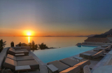 4* Bassa Maina Villas & Suites – Αρεόπολη, Μάνη ✦ 3 Ημέρες (2 Διανυκτερεύσεις) ✦ 2 άτομα + 2 παιδιά 1 έως 11 ετών και 1 έως 3 ετών ✦ 2 ✦ έως 01/11/2026 ✦ Υπέροχη Θέα!