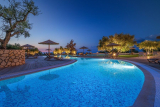 5* Elegance Luxury Executive Suites – Τραγάκι, Ζάκυνθος ✦ 2 Ημέρες (1 Διανυκτέρευση) ✦ 2 άτομα ✦ 20 ✦ έως 11/10/2026 ✦ Κοντά στην Παραλία!