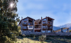 Azanias Chalet | Καλάβρυτα