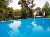 4* Avatel Eco Lodge – Κρυοπηγή, Χαλκιδική ✦ -25% ✦ 2 Ημέρες (1 Διανυκτέρευση) ✦ 2 άτομα + 1 παιδί έως 1 έτους ✦ 18 ✦ έως 07/10/2026 ✦ Επιλέξτε 4 διανυκτερεύσεις και πληρώστε μόνο τις 3!Κοντά στην παραλία!