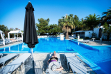 4* Bianco Olympico Beach Resort – Σιθωνία, Χαλκιδική ✦ 2 Ημέρες (1 Διανυκτέρευση) ✦ 2 άτομα + 1 παιδί έως 1 έτους ✦ 12 ✦ έως 13/10/2026 ✦ Μπροστά στην παραλία!