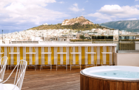 4* Brown Acropol Athens by Brown Hotels – Ομόνοια, Αθήνα ✦ 2 Ημέρες (1 Διανυκτέρευση) ✦ 2 άτομα + 1 παιδί έως 3 ετών ✦ 18 ✦ έως 31/12/2026 ✦ Στο κέντρο της πόλης!