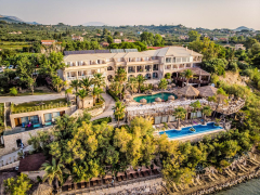 4* Gloria Maris Hotel & Suites – Παραλία Κούκλα, Ζάκυνθος ✦ 2 Ημέρες (1 Διανυκτέρευση) ✦ 2 άτομα ✦ 2 ✦ έως 31/10/2026 ✦ Μπροστά στην παραλία!