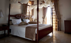 Antica Dimora Suites – Ρέθυμνο, Κρήτη ✦ 2 Ημέρες (1 Διανυκτέρευση) ✦ 2 άτομα + 1 παιδί έως 1 έτους ✦ 18 ✦ έως 31/12/2026 ✦ Στο κέντρο της παλιάς πόλης!