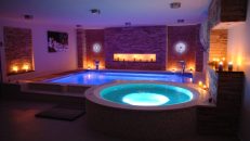 4* Nymfes Hotel & Spa – Λουτρά Πόζαρ ✦ -32% ✦ 4 Ημέρες (3 Διανυκτερεύσεις) ✦ 2 άτομα + 1 παιδί έως 3 ετών ✦ 2 ✦ Φεστιβάλ Πόζαρ (16/07/2026 έως 20/07/2026) ✦ Δωρεάν χρήση εσωτερικής πισίνας ή υδρομασάζ!