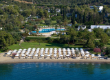5* Hydra Beach Resort – Ερμιόνη ✦ 2 Ημέρες (1 Διανυκτέρευση) ✦ 2 άτομα + 1 παιδί έως 12 ετών ✦ 12 ✦ έως 10/10/2026 ✦ Μini club!Αθλητικές & Ευεξιακές Δραστηριότητες!Ελληνική Βραδιά με παραδοσιακούς χορούς!Μουσικές βραδιές με DJ!Βραδιά με ζωντανή μουσική!Μπροστά στην παραλία!