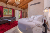 5* ViP Chalet 4 Season – Αράχωβα ✦ 2 Ημέρες (1 Διανυκτέρευση) ✦ 2 άτομα + 1 παιδί έως 1 έτους ✦ 1 ✦ έως 08/01/2027 ✦ Κοντά στο χιονοδρομικό κέντρο!