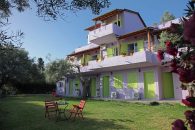 Summer House Louisa – Λυγιά, Λευκάδα ✦ 2 Ημέρες (1 Διανυκτέρευση) ✦ 2 άτομα ✦ 1 ✦ έως 31/10/2026 ✦ Υπέροχη Τοποθεσία!