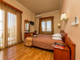 Lakonia Hotel – Σπάρτη ✦ 2 Ημέρες (1 Διανυκτέρευση) ✦ 2 άτομα ✦ 18 ✦ έως 31/07/2027 ✦ Στο κέντρο της πόλης!