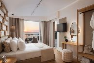 Aegina Dream Suites – Αίγινα ✦ 2 Ημέρες (1 Διανυκτέρευση) ✦ 2 άτομα + 1 παιδί έως 2 ετών ✦ 1 ✦ έως 07/05/2027 ✦ Υπέροχη Τοποθεσία!