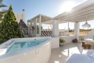 Aeolos Villas Sustainable Living – Αγγίδια, Νάξος ✦ -20% ✦ 3 Ημέρες (2 Διανυκτερεύσεις) ✦ 2 άτομα ✦ 1 ✦ έως 01/11/2026 ✦ Κοντά στην χώρα του νησιού!