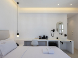 Alana Pension – Άγιος Αντώνιος, Μύκονος ✦ 2 Ημέρες (1 Διανυκτέρευση) ✦ 2 άτομα ✦ 1 ✦ έως 20/10/2026 ✦ Στην καρδιά της Μυκόνου!