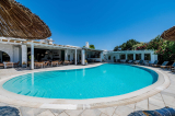 Anthea Hotel Tinos – Τήνος ✦ 3 Ημέρες (2 Διανυκτερεύσεις) ✦ 2 άτομα ✦ 2 ✦ έως 30/10/2026 ✦ Κοντά σε παραλία!