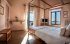 Arion Boutique Hotel Syros – Ερμούπολη, Σύρος ✦ -5% ✦ 3 Ημέρες (2 Διανυκτερεύσεις) ✦ 2 άτομα + 1 παιδί έως 2 ετών ✦ 2 ✦ έως 05/10/2026 ✦ Στην πρωτεύουσα της Σύρου!