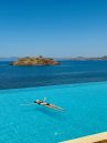 Birds Bay – Πέτρα, Λέσβος ✦ 2 Ημέρες (1 Διανυκτέρευση) ✦ 2 άτομα ✦ 1 ✦ 01/05/2027 έως 16/10/2027 ✦ Υπέροχη Τοποθεσία!