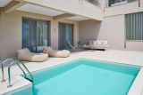 Cavo Delea Villas & Suites – Ποσείδι, Χαλκιδική ✦ 4 Ημέρες (3 Διανυκτερεύσεις) ✦ 2 άτομα + 1 παιδί έως 1 έτους ✦ 2 ✦ έως 20/10/2026 ✦ Μπροστά στην παραλία!