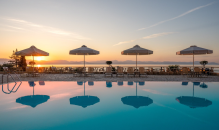 4* Canvas by Mitsis Belvedere – Μπενίτσες, Κέρκυρα ✦ 2 Ημέρες (1 Διανυκτέρευση) ✦ 2 άτομα + 1 παιδί έως 1 έτους ✦ 12 ✦ έως 21/10/2026 ✦ Μπροστά στην παραλία!