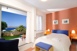 Elounda Living Residences – Ελούντα, Κρήτη ✦ 2 Ημέρες (1 Διανυκτέρευση) ✦ έως 3 άτομα ✦ 1 ✦ έως 16/10/2026 ✦ Υπέροχη Τοποθεσία!