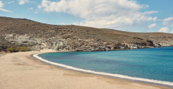 Favie Suzanne Hotel – Χώρα, Τήνος ✦ -24% ✦ 2 Ημέρες (1 Διανυκτέρευση) ✦ 2 άτομα ✦ 1 ✦ έως 30/10/2026 ✦ Επιλέξτε 4 διανυκτερεύσεις και πληρώστε μόνο τις 3!