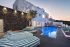 Gianna Suites – Φηρά, Σαντορίνη ✦ 2 Ημέρες (1 Διανυκτέρευση) ✦ 2 άτομα + 1 παιδί έως 3 ετών ✦ 2 ✦ έως 09/08/2027 ✦ Κοντά στο κέντρο των Φηρών!