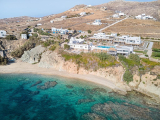 Mykonos Lolita, A Grecotel Resort to Live – Άγιος Σώστης, Μύκονος ✦ 2 Ημέρες (1 Διανυκτέρευση) ✦ 2 άτομα + 2 παιδιά, 1 έως 11 ετών και 1 έως 1 έτους ✦ 2 ✦ 14/05/2027 έως 15/10/2027 ✦ Μπροστά στη Θάλασσα!